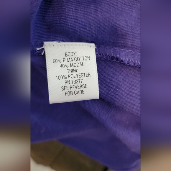 So pretty! Short sleeved jersey top in periwinkle with mesh front trim, size L. - Picture 5 of 5